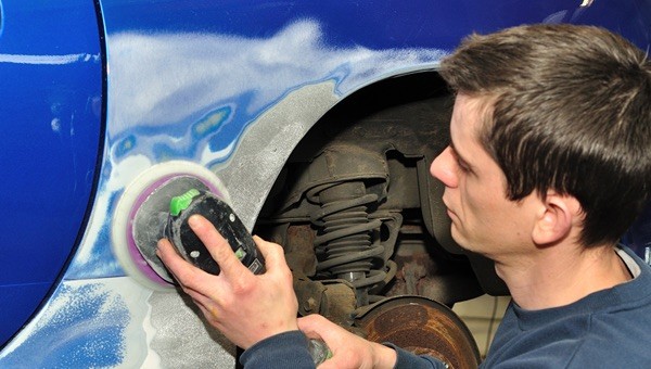 car-body-repair. Picture courtesy complete-business-services-uk.over-blog.com