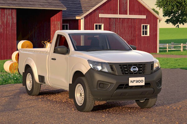 Nissan Chasis Largo Mexico September 2015. Picture courtesy Nissan Mexico