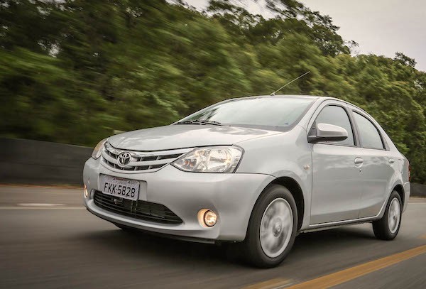 Toyota Etios Brazil May 2016. Picture courtesy carplace.uol.com.br