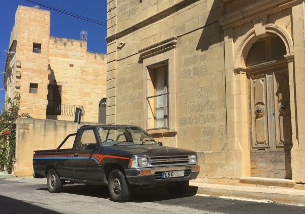 2-toyota-hilux-zebbug-gozo