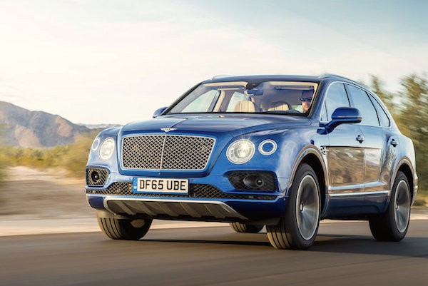 bentley-bentayga-qatar-july-2016