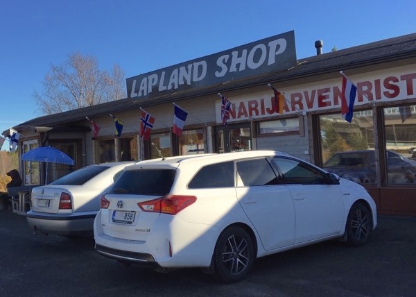 toyota-auris-lapland-1
