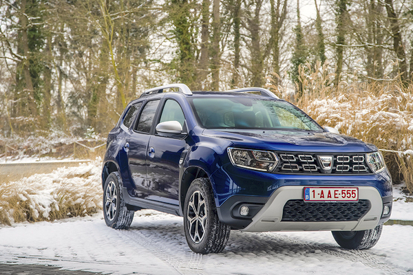 Renault уберет с российского рынка Logan и Sandero - Российская газета