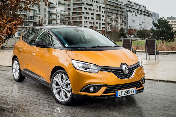 Slovenia April 2020: Renault (-28.9%) shoots up to 32.3% share in