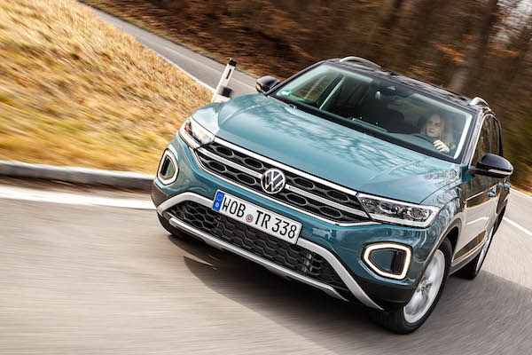 Germany August 2022: VW T-Roc topples Golf in market up 3