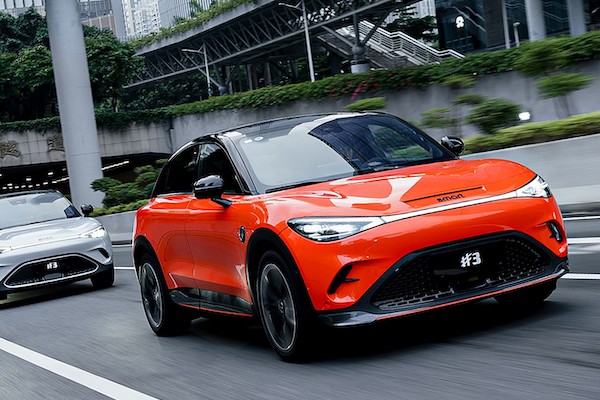 Smart will show #3 compact crossover at Shanghai show in April