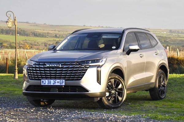 South Africa Vehicle Sales Surge But R500K+ Cars Stall