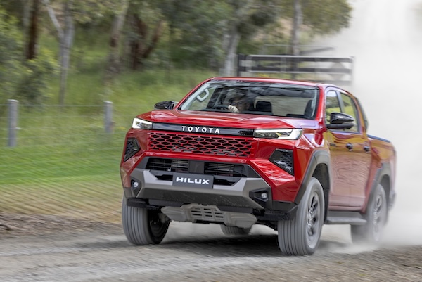 Chile April 2026: Toyota Hilux back in charge – Best Selling Cars Blog